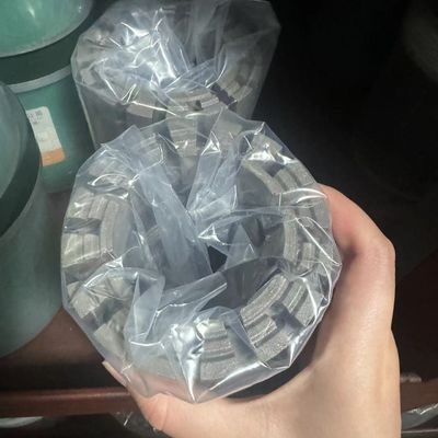 การออกอากาศหน้ายาว Bq Nq Hq Pq หัวเพชร Bit สําหรับฝุ่นหัก