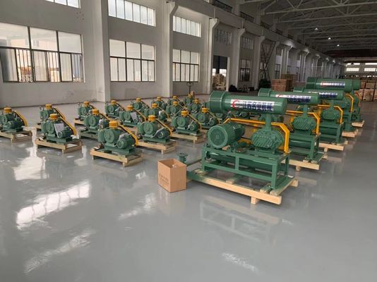 โครงสร้างที่มีเสียงรบกวนต่ำ Sl4005 Air Root Blower Three Lobe Double Oil Tank