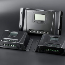 คอนโทรลเลอร์ PWM MPPT แบบชาร์จพลังงานแสงอาทิตย์พร้อมจอแสดงผล LED LCD