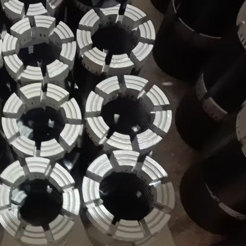 ปรับปรุง DCDMA Standrad Diamond Core Bits สําหรับการเจาะเข้าไปอย่างรวดเร็วและการเก็บตัวอย่างหลักที่น่าเชื่อถือ